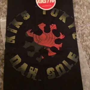 Kiks Tyo t shirt brand new